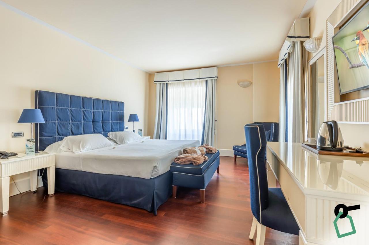 Hotiday Room Collection - Livorno Mascagni Exterior photo